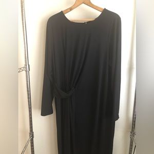 ELOQUII BLACK DRESS.
